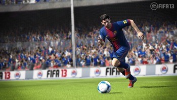 FIFA13_X360_Messi_frontal_run_WM