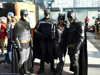 Cosplay-Round-Up-New-York-Comic-Con-2013-Edition-Saturday-Dark-Knight-Batman-Catwoman-1024x768