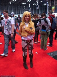 Cosplay-Round-Up-New-York-Comic-Con-2013-Edition-Sunday-Attack-on-Titan-Annie-768x1024